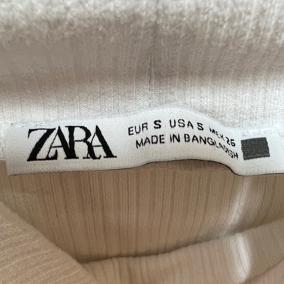 🤍 ZARA White Ribbed Ruffle Sleeve Top - Picture 2 of 7